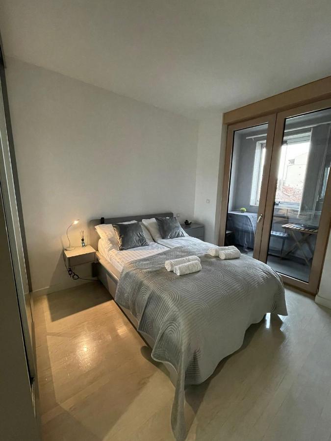 Iskra Apartamento Belgrado Exterior foto